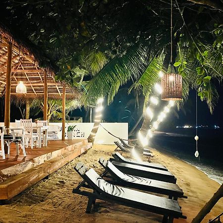 Twice Happy Beach Resort Tangalle Exterior foto